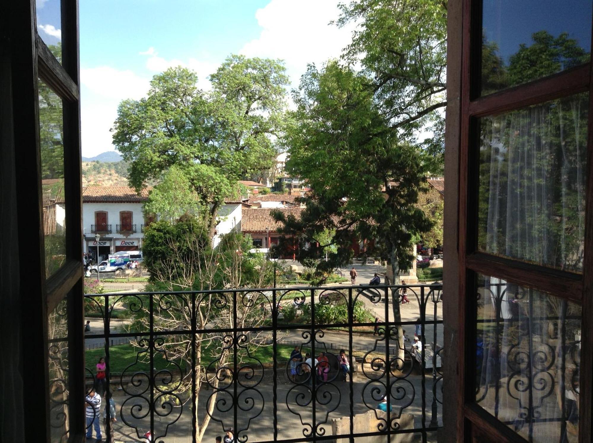 Posada De San Agustin Pátzcuaro Eksteriør billede