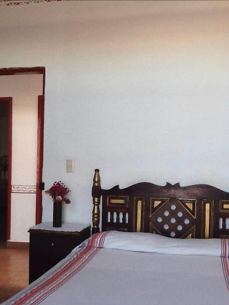 Posada De San Agustin Pátzcuaro Eksteriør billede